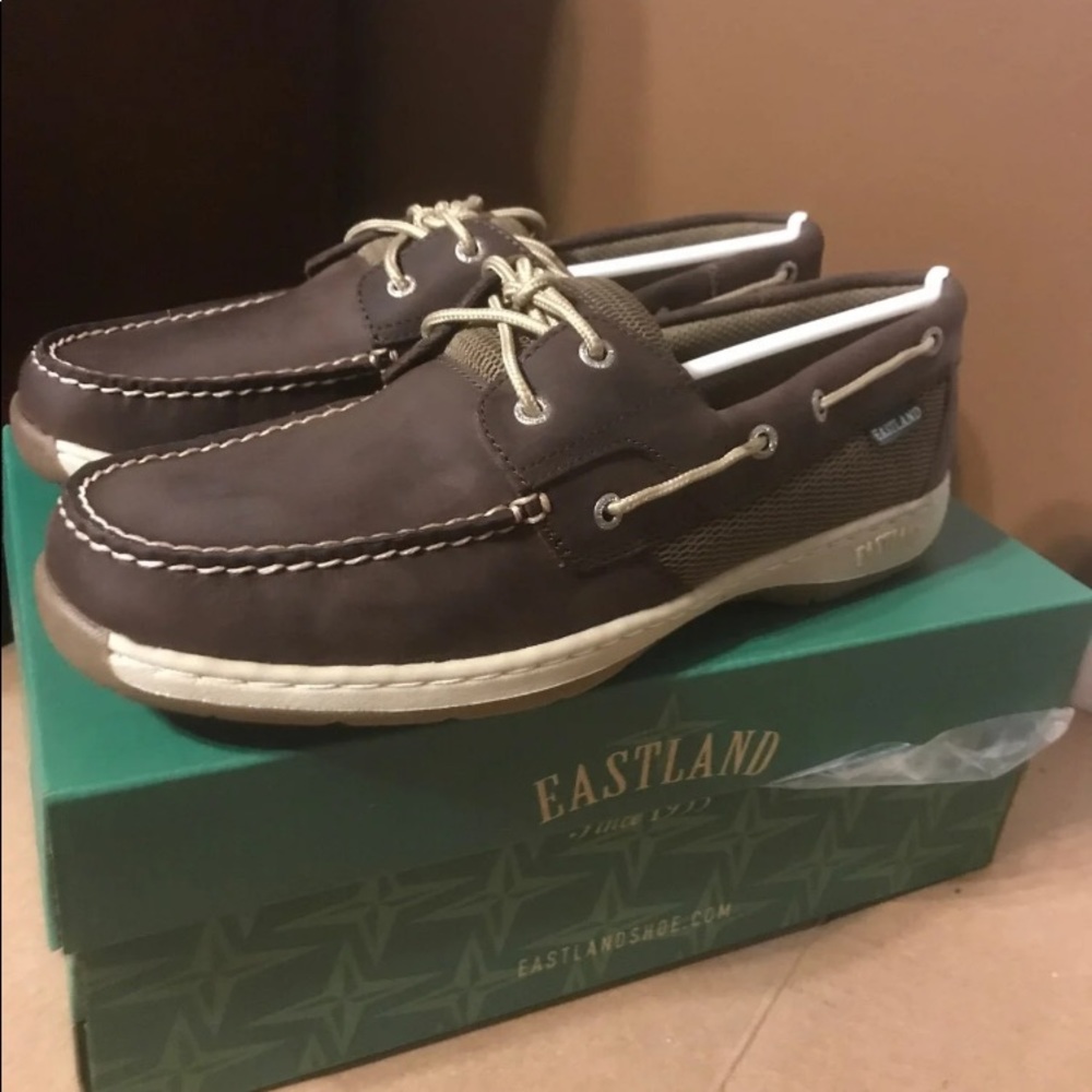 NWT Women’s Eastland Boat Shoe Women Size 10